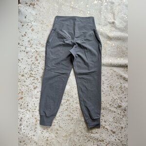 Maternity joggers